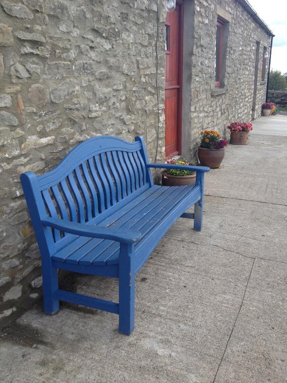Curlew Barn Bed and Breakfast Leyburn Esterno foto