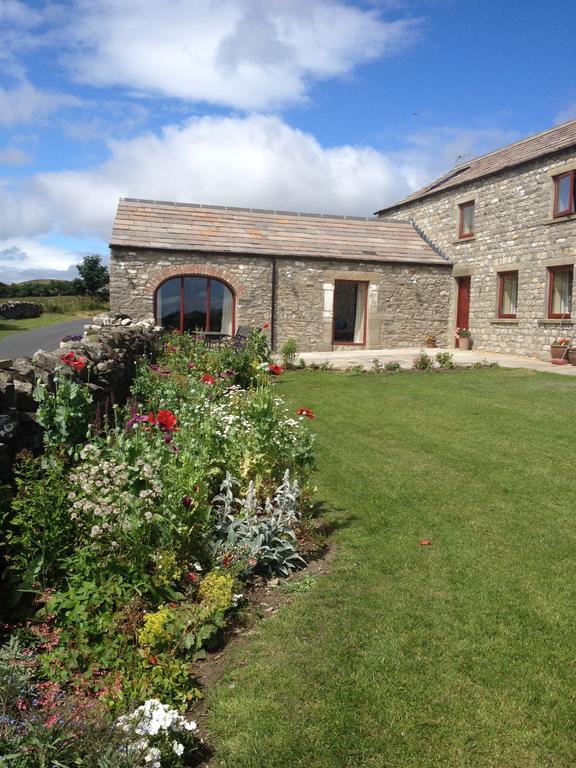 Curlew Barn Bed and Breakfast Leyburn Esterno foto