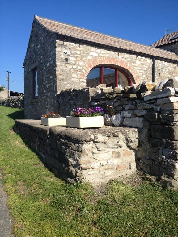 Curlew Barn Bed and Breakfast Leyburn Esterno foto